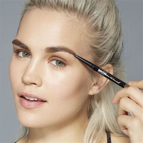 The Power of Semi Magic Allure Liner: Transforming Your Eye Makeup Game